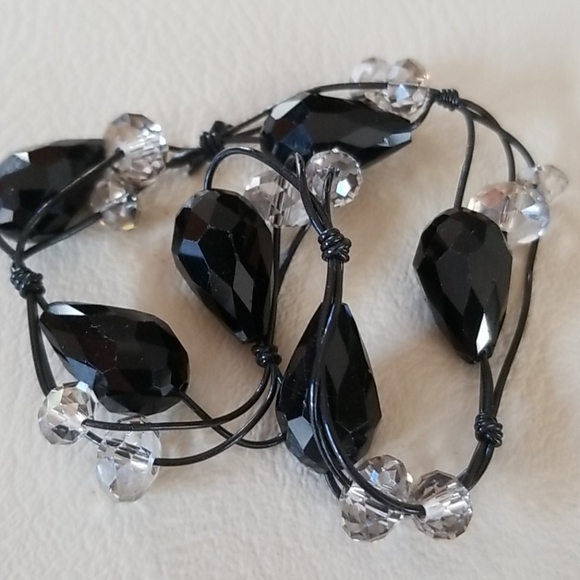 Vintage Glass And Crystal Beaded Stretch Bracelet - Picture 12 of 12